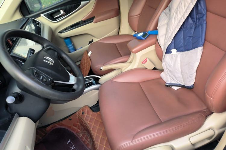 Used Honda Crider 2013 1.8L automatic luxury edition