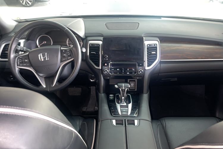 Used Honda UR-V 2017 240TURBO Two-Wheel Drive Luxury Edition China V