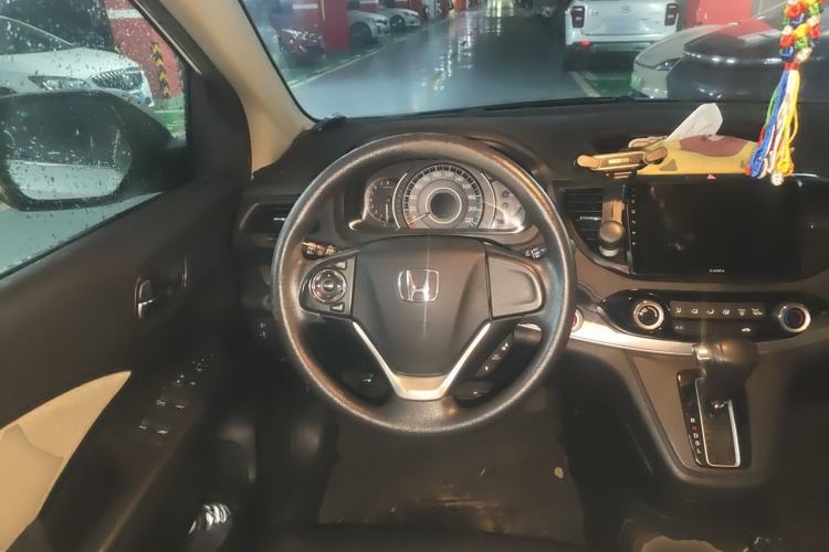 Used Honda CR-V 2015 2.0L two-wheel drive Fashion Edition Steering Wheel