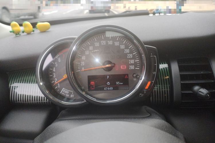 Used MINI MINI 2019 1.5T COOPER 60th Anniversary Edition Five-Door Version