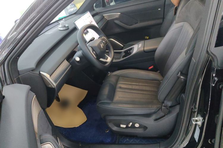 Used ONVO L60 2024 60 kWh Rear-Drive Version
