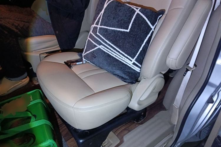 Used Buick GL8 2014 2.4L Classic Edition