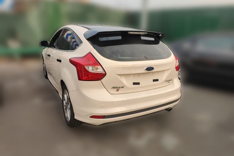 Used Ford Focus 2012 Hatchback 2.0L Manual Luxury Sport Model
