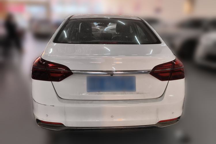 Used Geely Auto Emgrand 2019 Leading Edition 1.5L Manual Luxury Model China V Standard Rear