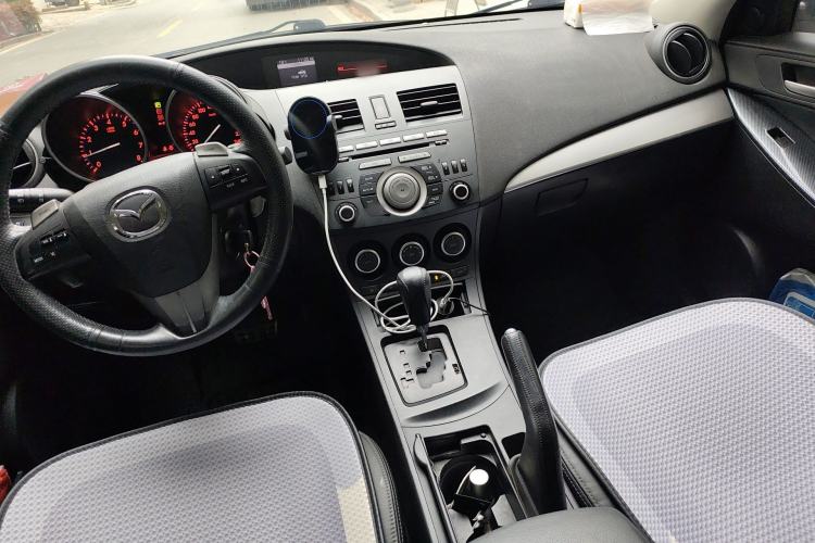 Used Mazda 3 2012 Hatchback 2.0L Automatic Luxury Model
