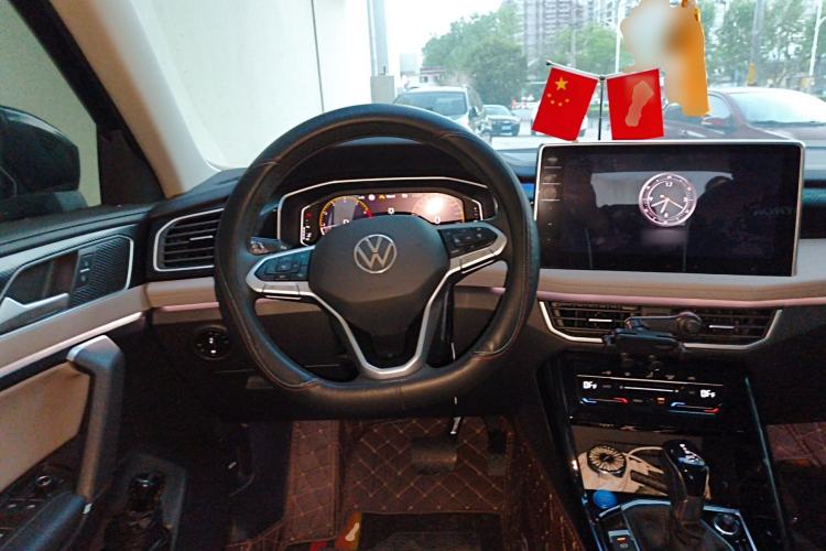 Used Volkswagen Tayron 2024 330TSI Two-Wheel Drive Luxury Plus Advanced Version Steering Wheel