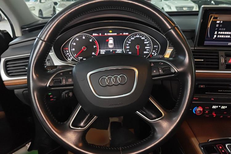 Used Audi A6L 2018 30th Anniversary Edition 30 FSI Style Model Steering Wheel