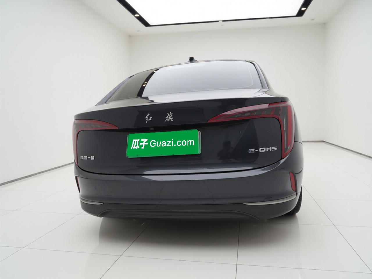 Hongqi E-QM5 2023 Revised Version Basic Travel Edition — снимка 5