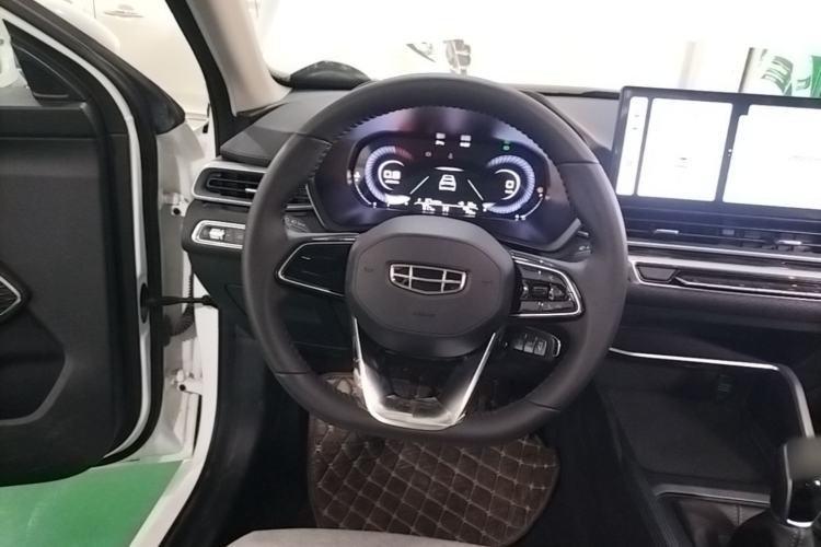 Used Geely Auto Emgrand 2023 4th Generation Champion Edition 1.5L Manual Luxury Model