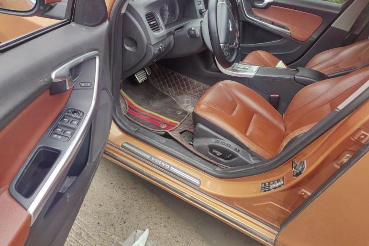 Used Volvo S60 2012 T5 Zhiya Edition