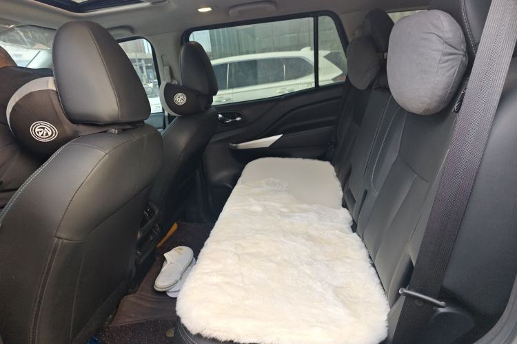 Used Nissan Terra 2020 2.5L XL Upper 4WD Automatic Four-Wheel Drive Luxury Edition