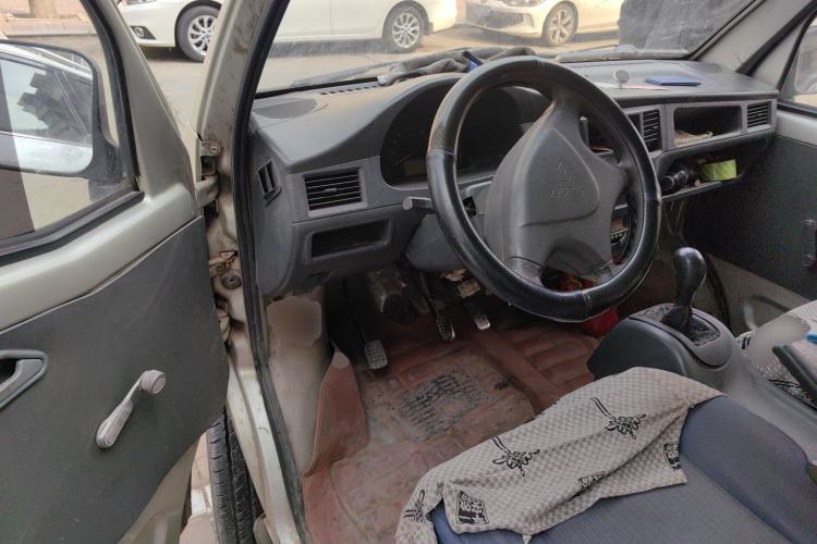 Used Wuling Zhiguang 2013 1.0L Practical Version