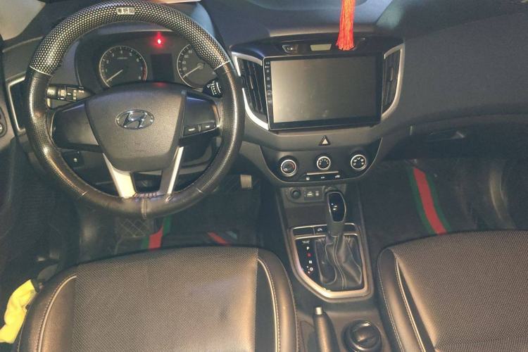 Used Hyundai ix25 2015 1.6L Automatic Two-Wheel Drive Smart GLS Trim
