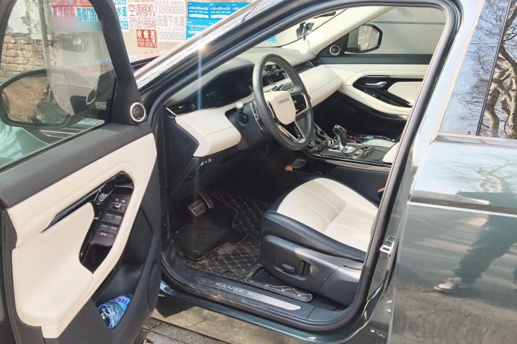 Used Land Rover Range Evoque 2021 Range Rover Velar L 249PS R-Dynamic First Edition Driver Seat