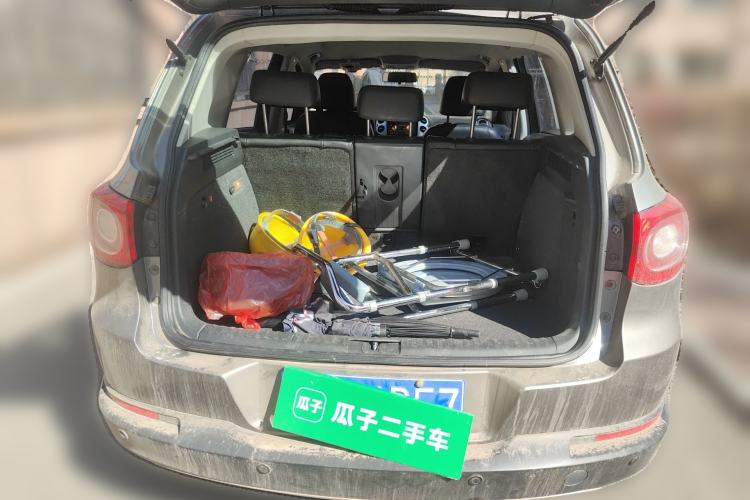 Used Volkswagen Tiguan 2010 1.8 TSI Automatic Two-Wheel Drive Trend Edition Trunk