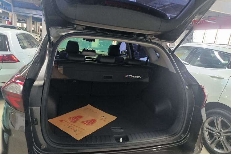 Used Hyundai Tucson 2019 280TGDi Dual-Clutch Two-Wheel Drive Smart Connect Version China V Standard