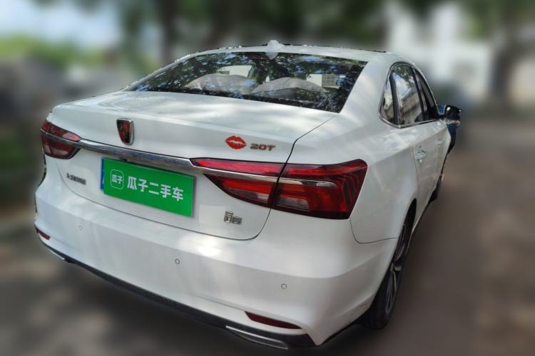 Used Roewe i6 2017 20T Automatic Internet ZhiZun Edition
