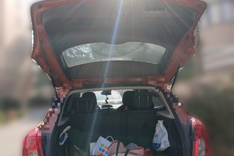 Used Buick Encore 2015 1.4T Automatic Two-Wheel Drive Urban Elite Version
