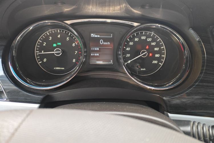 Used Baojun 730 2016 1.5L Manual Comfort Version 7 Seats China V Emission Standard Instrument Cluster