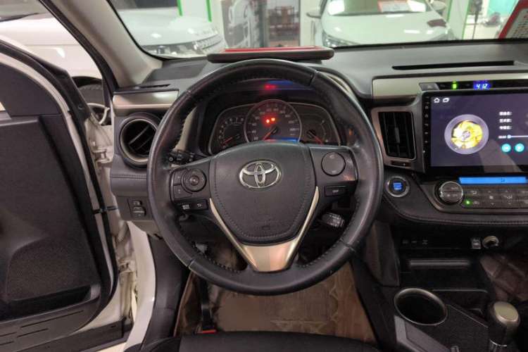 Used Toyota RAV4 2013 2.5L Automatic 4x4 Elite Edition
