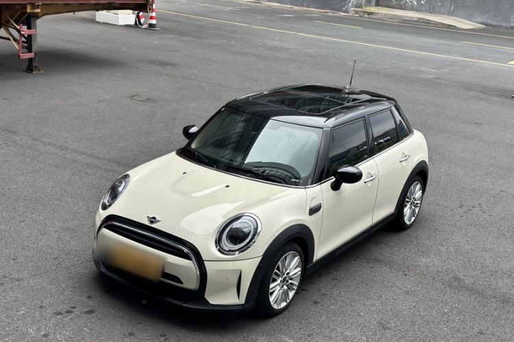 Used MINI MINI 2022 1.5T COOPER Classic Edition Five-Door Version