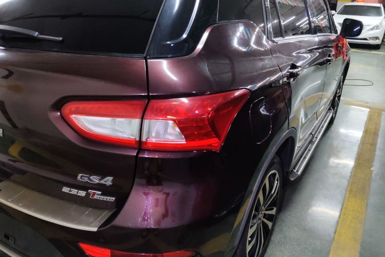 Used GAC Trumpchi GS4 2017 235T G-DCT Two-Wheel Drive Luxury Edition Exterior 3