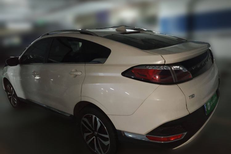 Used Venucia T90 2018 2.0L CVT Smart Connect Luxury Edition China V Standard
