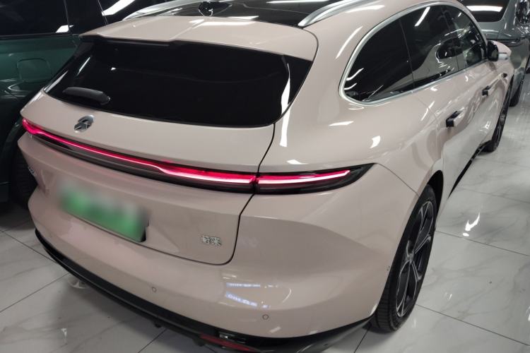 Used Nio ET5T 2025 75 kWh Touring