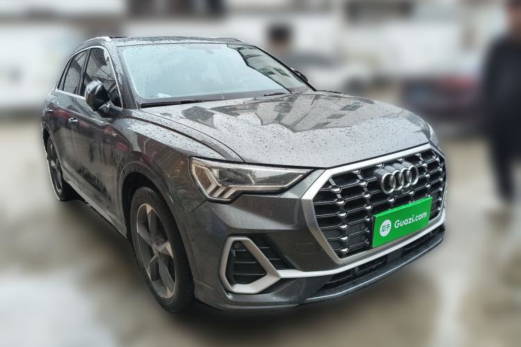 Used Audi Q3 2021 35 TFSI Fashion Dynamic Model