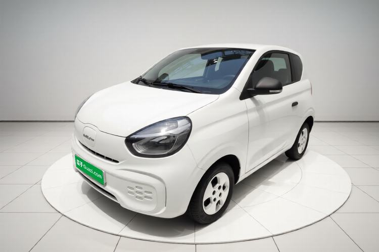 Used Roewe Clever 2021 302 km New Four-Seater Super-Efficient Version