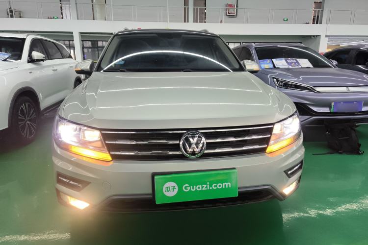 Used Volkswagen Tiguan L 2019 Updated Version 330TSI Automatic Two-Wheel Drive Panoramic Comfort Edition China VI Standard