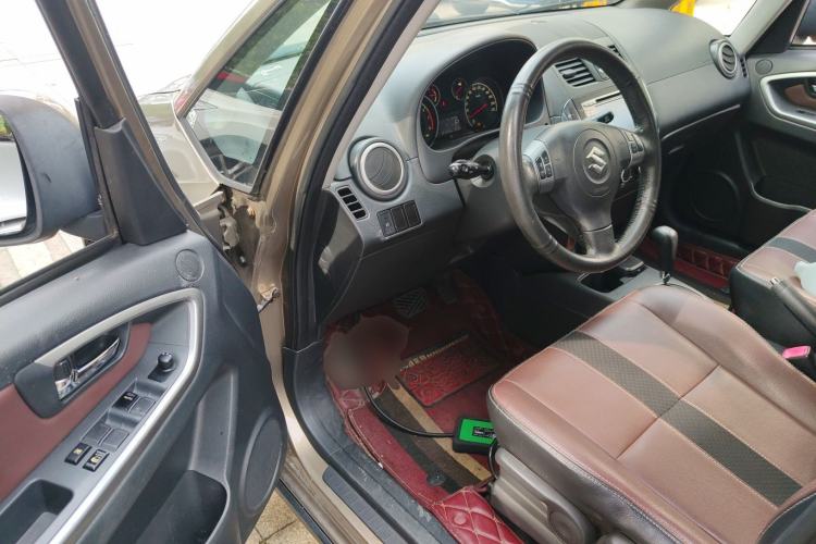 Used Suzuki SX4 2012 1.6L Automatic Ruiqi Model Driver Seat
