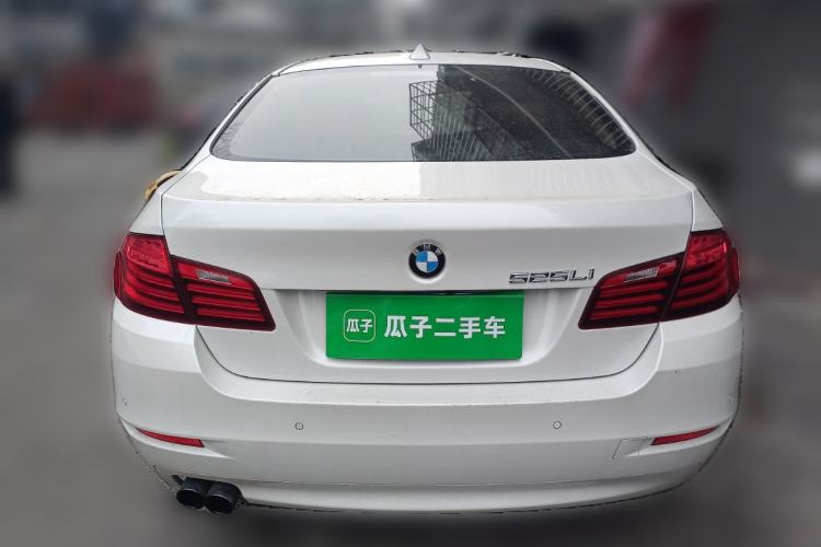 Used BMW 5 Series 2014 520Li Elegant Model
