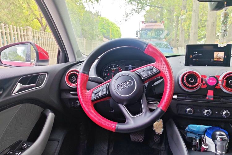 Used Audi A3 2017 Limousine 35 TFSI Fashion Model