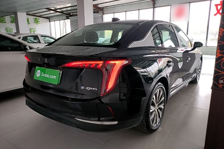 Used Hongqi E-QM5 2022 431 km Charge & Enjoy Edition
