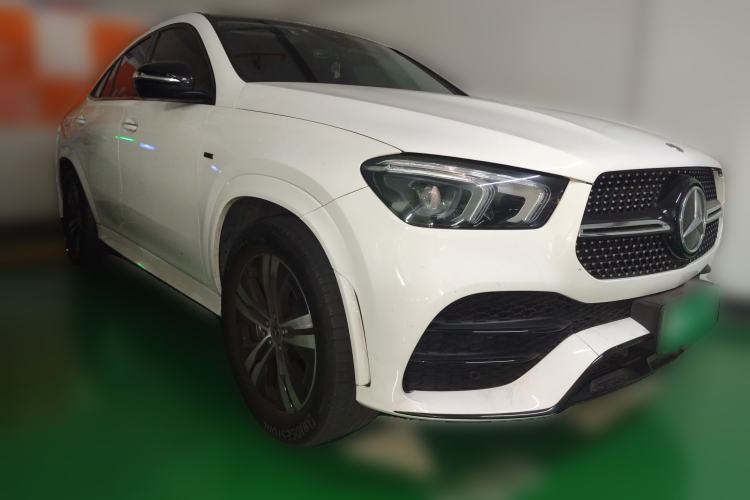 Used Mercedes-Benz GLE New Energy 2021 GLE 350 e 4MATIC Coupe SUV Front Right 45 Deg