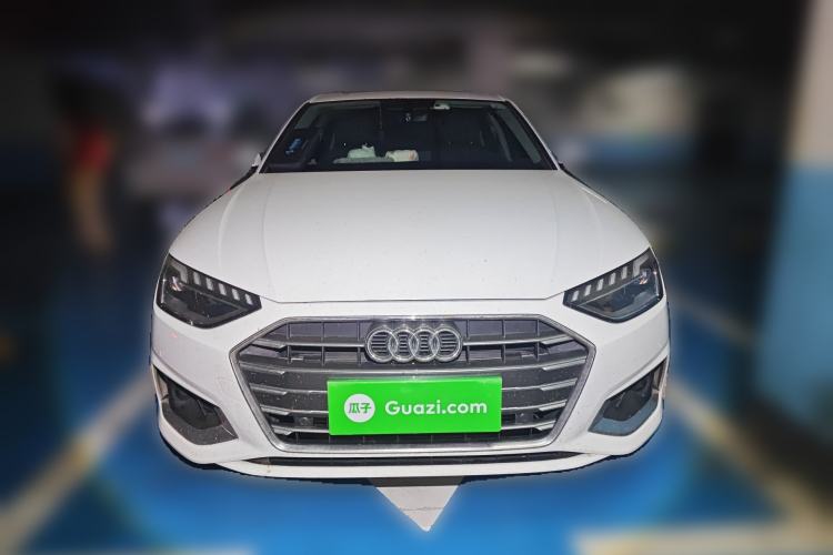 Used Audi A4L 2020 40 TFSI Fashionable and Elegant Model
