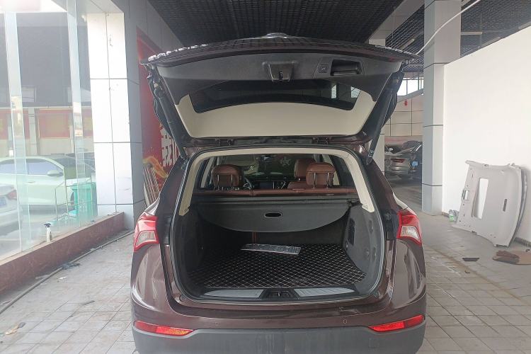 Used Buick Envision 2018 20T Two-Wheel Drive Luxury Model
