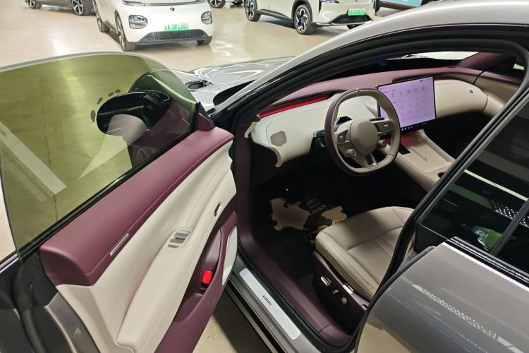 Used Xiaomi Auto YU7 2025 Ultra-Long Range Rear-Wheel Drive Version