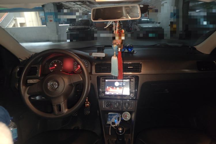 Used Volkswagen Santana 2013 1.6L Manual Comfort Edition
