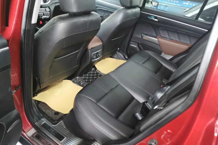 Used GAC Trumpchi GS7 2017 320T Two-Wheel-Drive Luxury Smart Connectivity Model Left Rear Seat