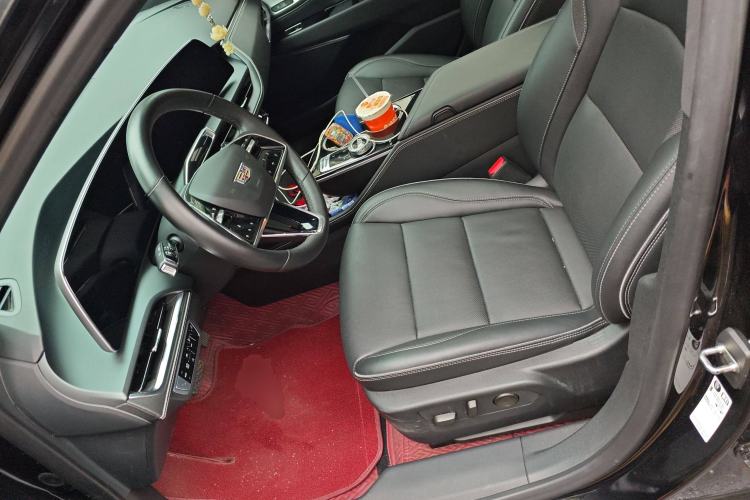 Used Cadillac GT4 2023 25T Luxury Model