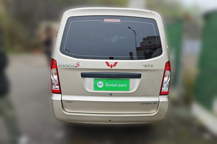 Used Wuling Rongguang S 2023 1.5L Base Version 5/7 Seats Rear