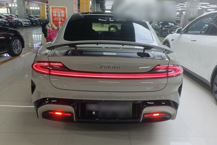 Used Xiaomi Auto SU7 2024 Four-Wheel Drive Ultra-Long Range Advanced Intelligent Driving Max Edition Rear