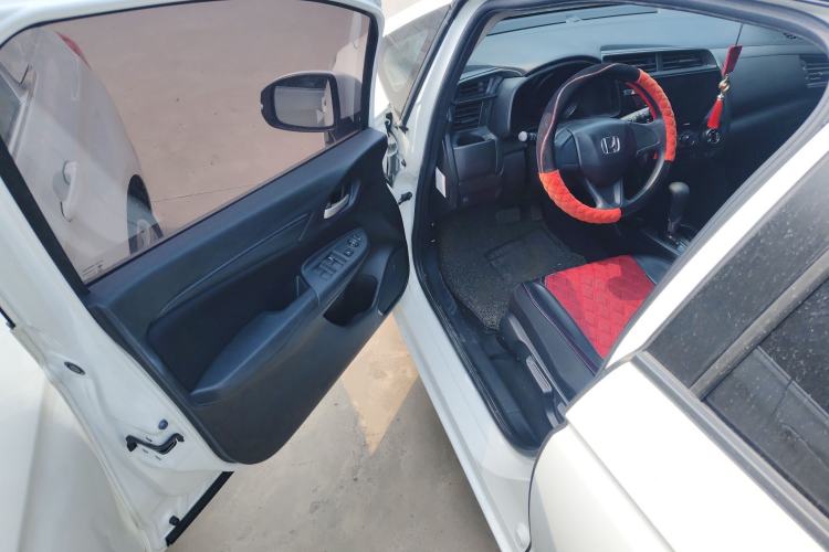 Used Honda Fit 2018 1.5L CVT Comfort Sunroof Version