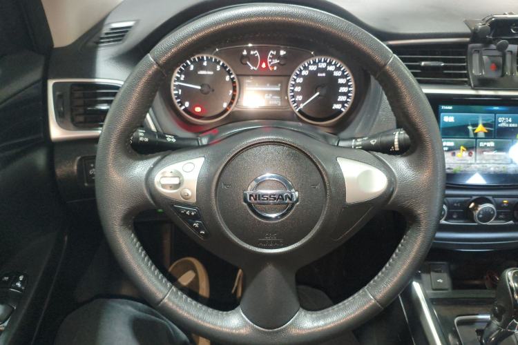 Used Nissan Sylphy 2019 1.6XV CVT Smart Connect Luxury Edition China VI Standard
