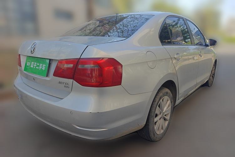 Used Volkswagen Jetta 2015 Value Edition 1.6L Automatic Comfort Version Rear Right 45 Deg