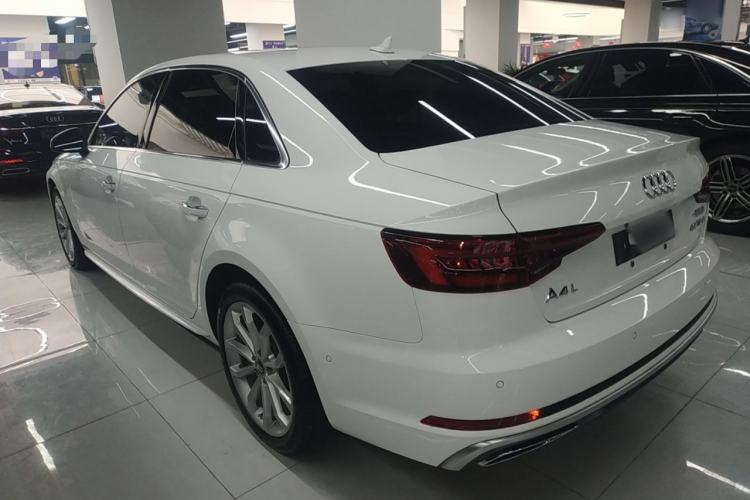 Used Audi A4L 2019 40 TFSI Fashion Version China V