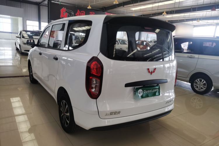 Used Wuling Hongguang New Energy 2025 Extended-Range Hybrid 50 km Standard Version