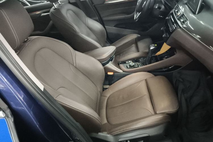 Used BMW X1 2019 sDrive18Li Premium Edition Right Front Seat